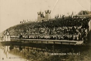 Pirmoji Lietuvos Dainų šventė. Kaunas, 1924